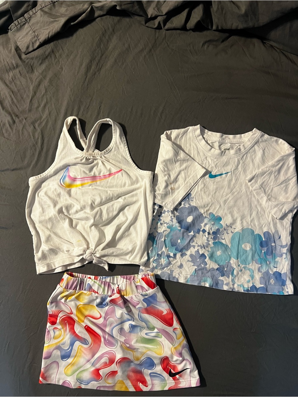 Kids Nike apparel - tank top and tees bundle